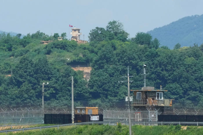 warning shots fired at north korean soldiers ahead of putin's visit