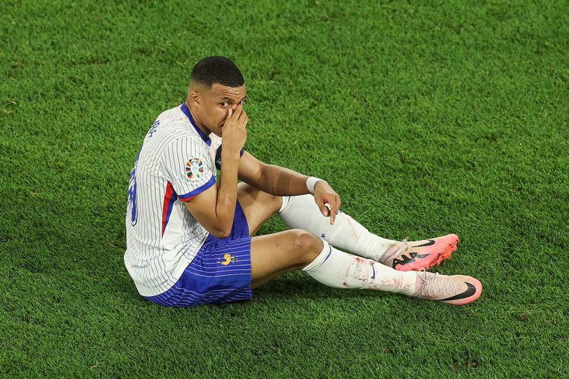 austria star admits disappointment in message to kylian mbappe after he breaks his nose