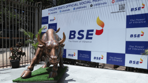 Closing Bell: Markets End Higher! Nifty Above 23,550, Sensex Up Over ...