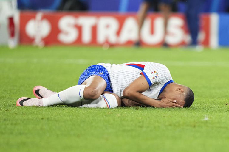 Kylian Mbappe Injury Update With Surgery Stance Revealed Amid Roy Keane Fury At France Star