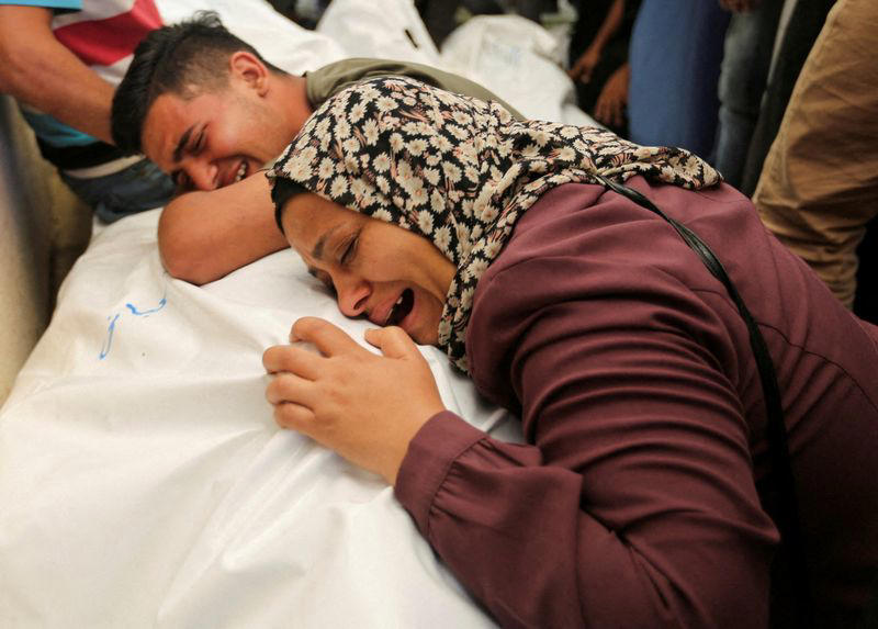 forças israelenses intensificam invasão de rafah e matam 17 pessoas em campos de refugiados