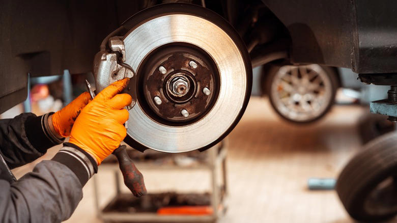 10 mistakes you might be making when changing the brake pads on your vehicle