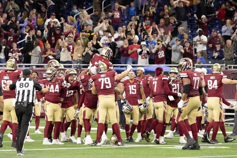 Former Texans, UFL kicker Jake Bates signs with Detroit Lions