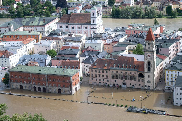 extreme heat and flash floods: scientists warn of hazardous summer weather in europe