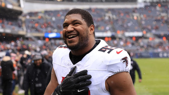 miami dolphins make calais campbell signing official