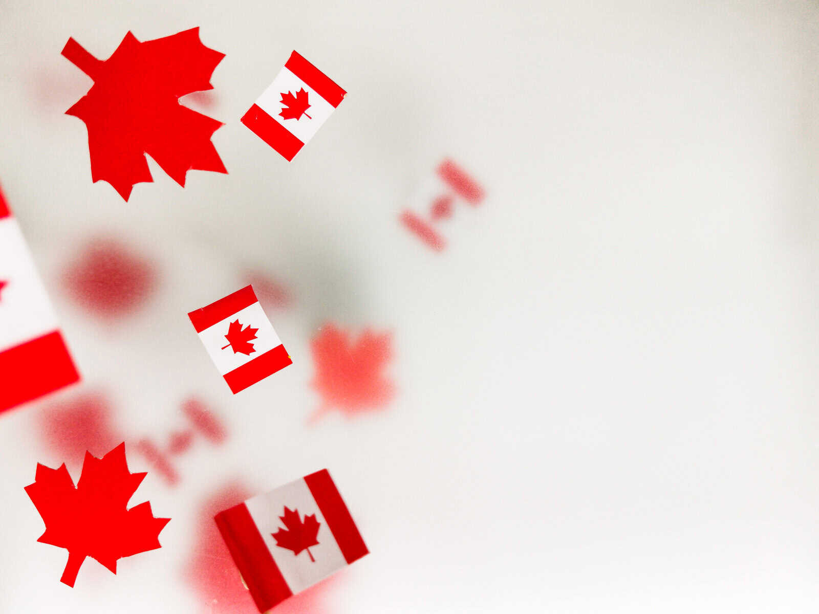 1 Magnificent Canadian Stock Down 22% to Buy and Hold for Decades