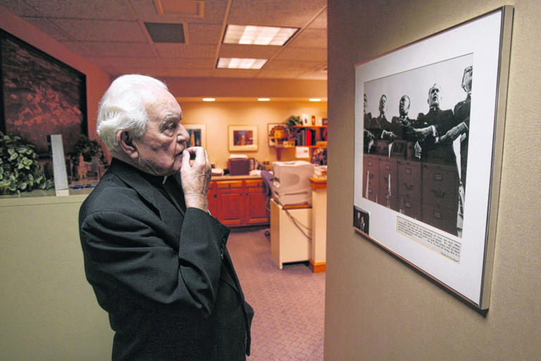 From 2000: Notre Dame's Hesburgh reflects on Martin Luther King Jr ...