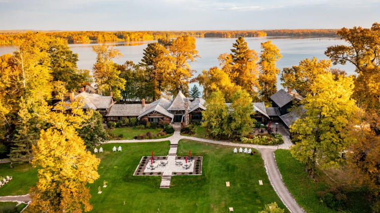 Now listed: Island properties at 121-year-old Wisconsin lodge