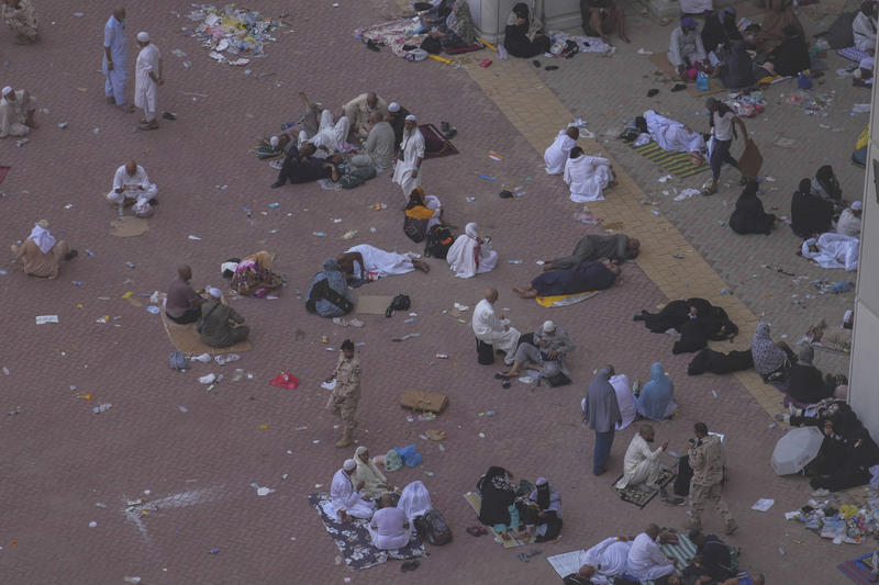 afp: při pouti do mekky zemřelo přes 300 egypťanů, většinou kvůli vedru