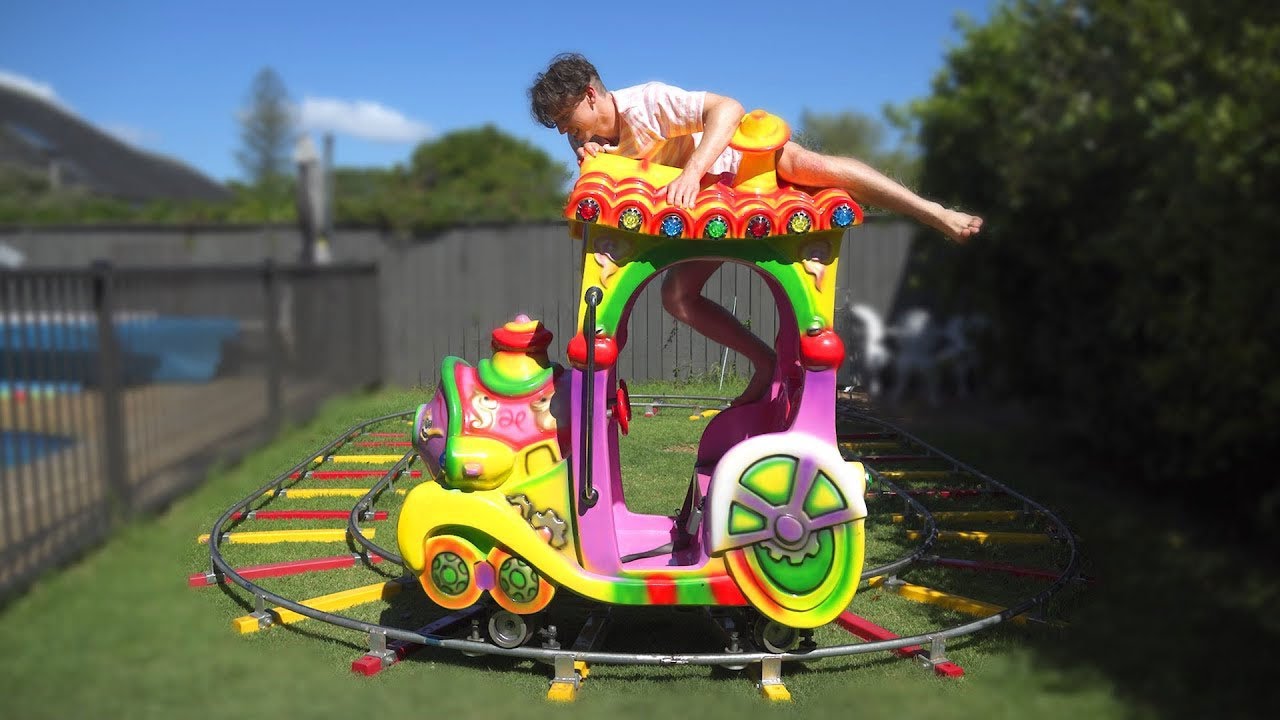 Buying an Old Carnival Ride for My Yard: DIY Experiment