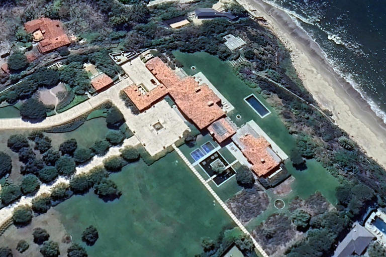 The home spans 15,000 square feet. Google Maps