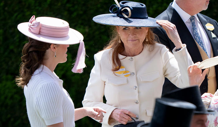 pics: royals coordinate in florals and pretty pinks for day two of royal ascot