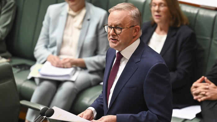 pm calls out opposition’s ‘scare campaigns’ on renewables
