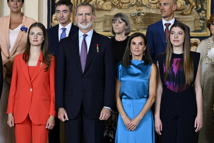 'sorry to interrupt': king felipe of spain surprised by daughters at 10th anniversary commemoration of his reign