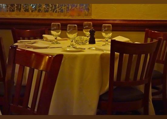 <p>- Rating: 4.5 / 5 (239 reviews)<br>- Detailed ratings: Food (4.5/5), Service (4.5/5), Value (4.0/5), Atmosphere (4.0/5)<br>- Type of cuisine: Italian<br>- Price: $$$$<br>- Address: 6316 S Dixie Hwy, West Palm Beach, FL 33405-4330<br>- <a href="https://www.tripadvisor.com//Restaurant_Review-g34731-d630341-Reviews-Marcello_s_La_Sirena-West_Palm_Beach_Florida.html">Read more on Tripadvisor</a></p>