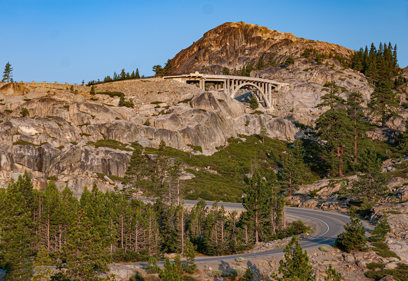<p class="wp-caption-text">Image Credit: Shutterstock / Hank Erdmann</p>  <p><span>Spanning from Massachusetts to California, this historic route offers diverse landscapes. From the rocky shores of New England to the arid deserts of the West, it’s a comprehensive American road trip.</span></p>