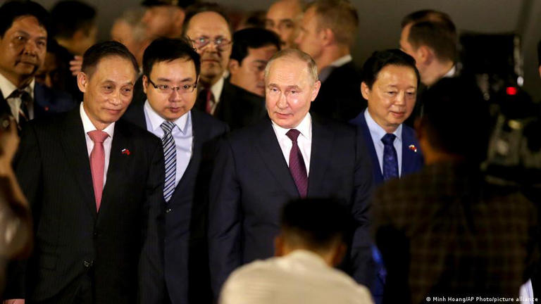 Putin has praised Vietnam's stance on Russia's war in Ukraine