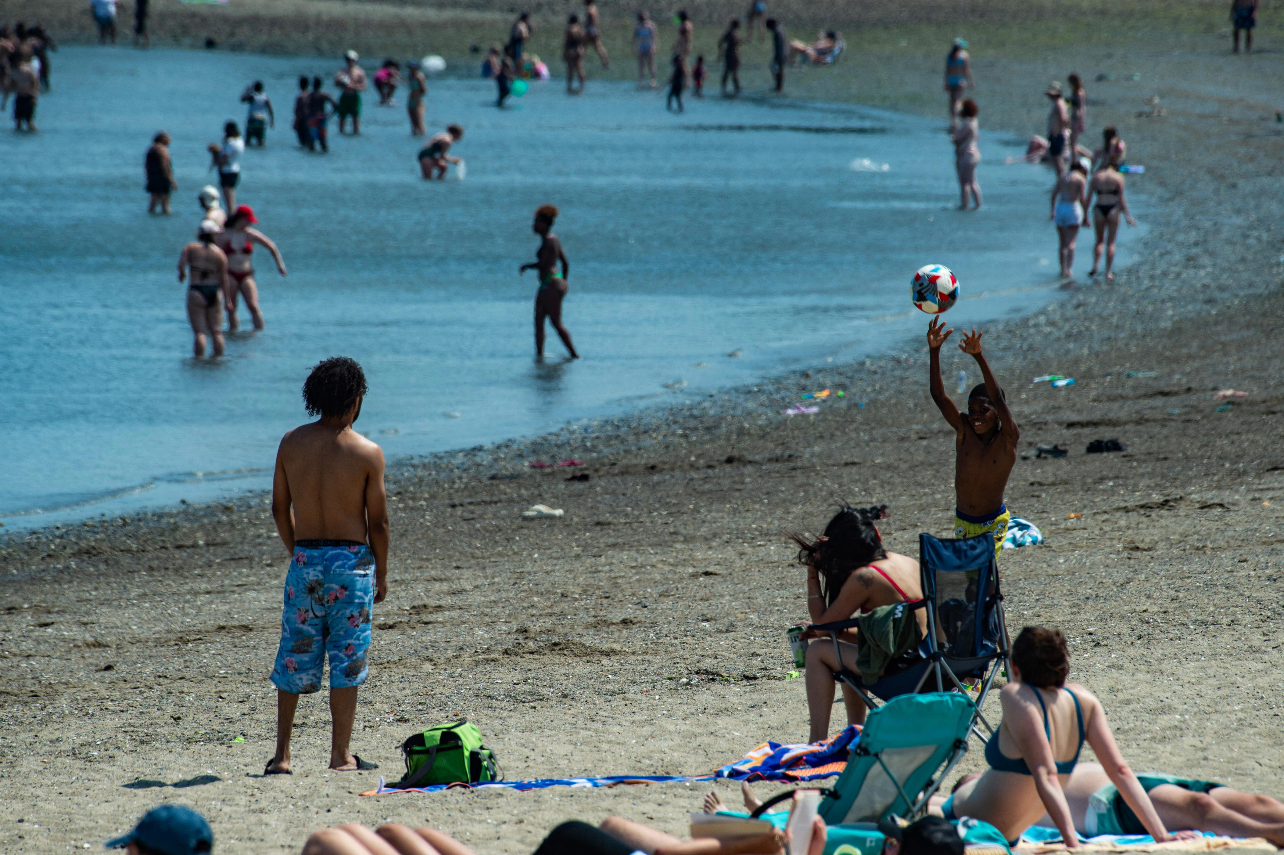 Summer heat waves bring scorching temperatures to US in 2024