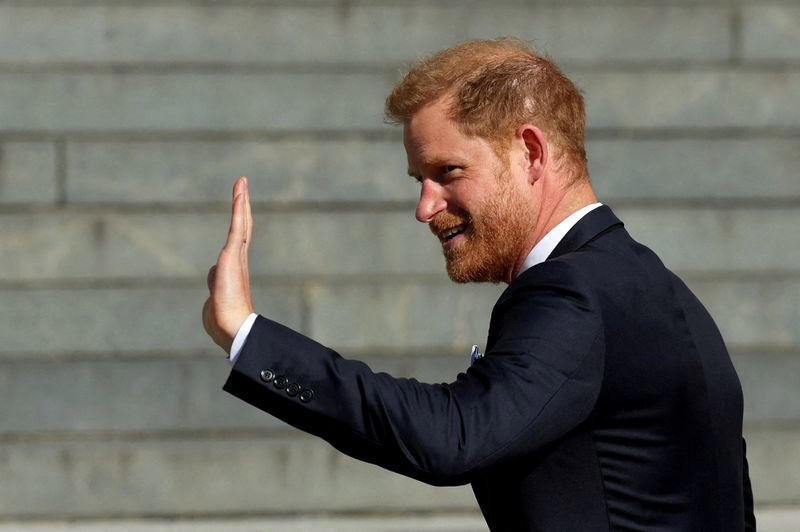 prince harry ordered to expand searches in lawsuit against murdoch papers