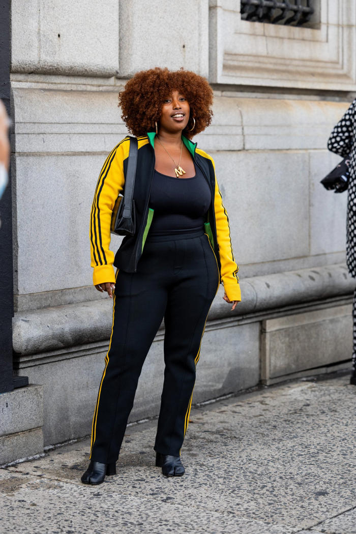 how to, how to make your athleisure look appropriate for the office