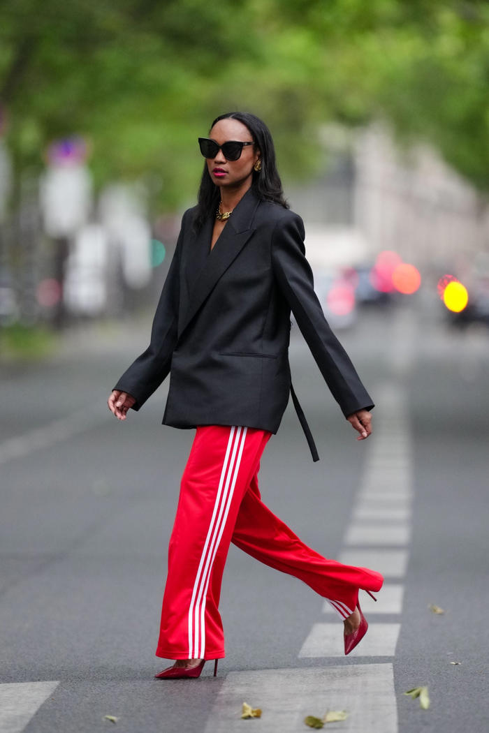 how to, how to make your athleisure look appropriate for the office