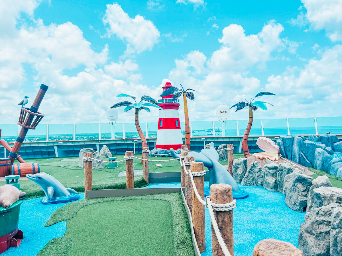 <p>At the aft of the ship, you will find the Royal Dunes; this is a great place to go on a hot day at sea as there is always a breeze. No matter how old you are, you are never too old for crazy golf.</p>