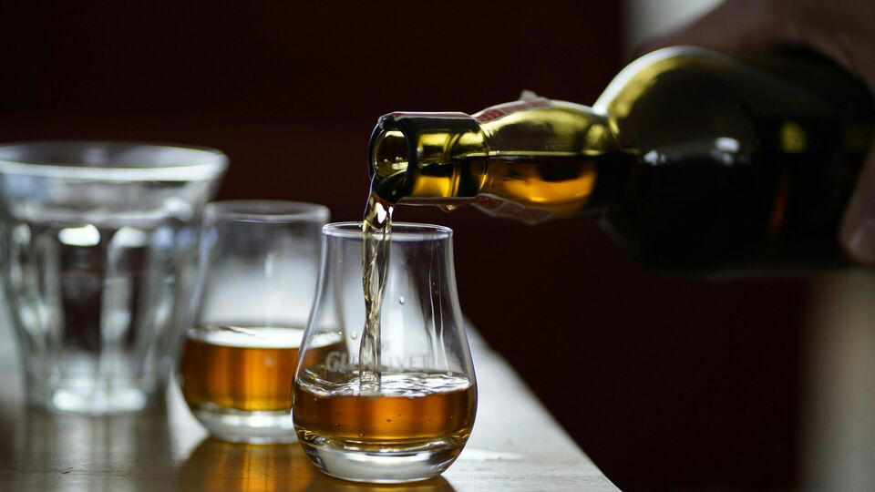japanese maker of yamazaki, hibiki whiskies sets up new india subsidiary