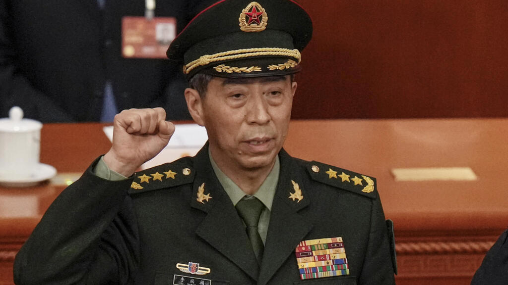 chine: deux anciens ministres de la défense expulsés du parti communiste chinois