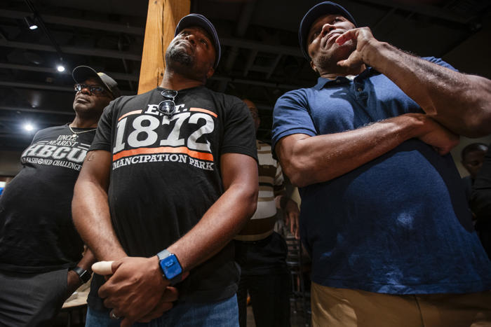 tensions flare at atlanta-area event as black republicans urge black men to ditch democrats