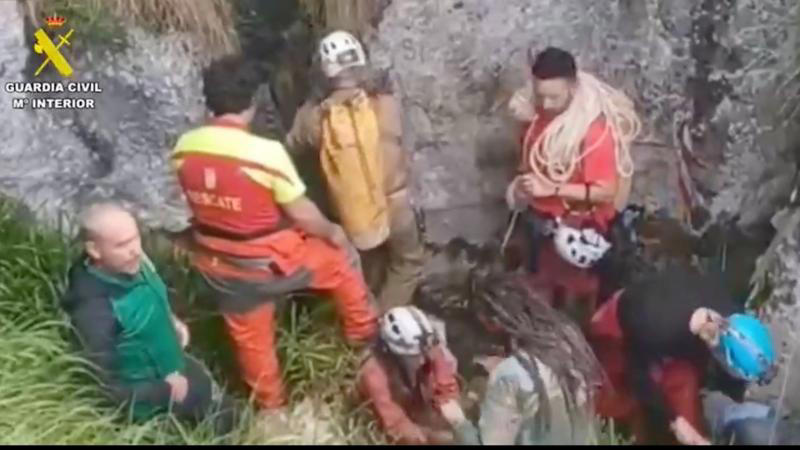 un couple espagnol a vécu un calvaire dans une grotte avant d’être secouru