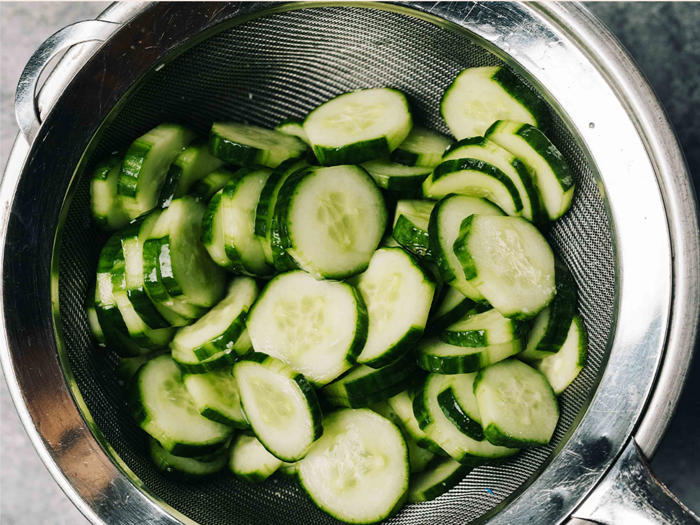 my grandma's 4-ingredient cucumber salad is embarrassingly simple