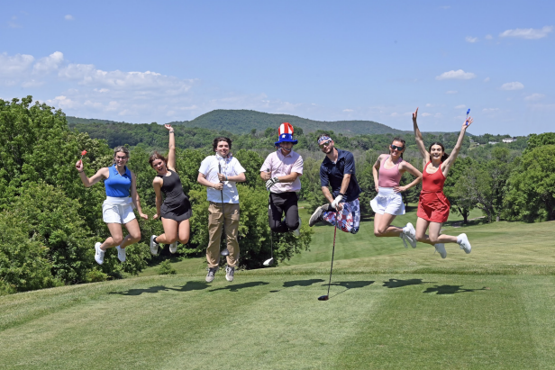 new jersey golf course offering $17.76 greens fees for the fourth of july because 'merica