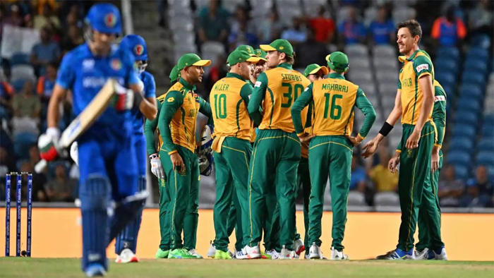andy flower says pitch for t20 world cup semifinal between south africa and afghanistan was 'dangerous'