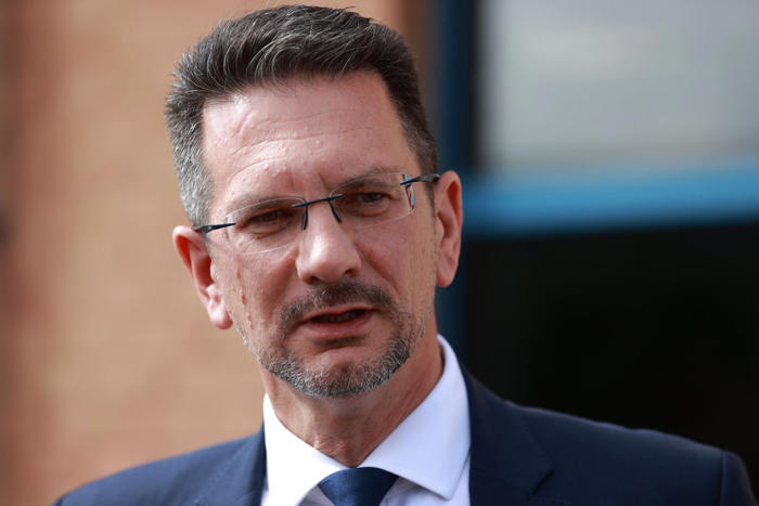 steve baker to launch tory leadership bid if party loses and he keeps seat