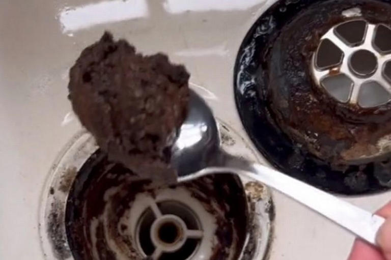 bake-off-winner-shares-how-to-clean-stinky-sink-as-she-explains-what