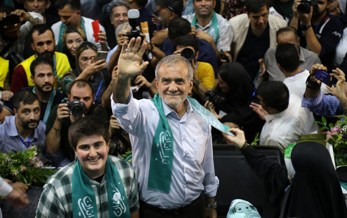 iran’s only moderate presidential candidate takes surprise poll lead