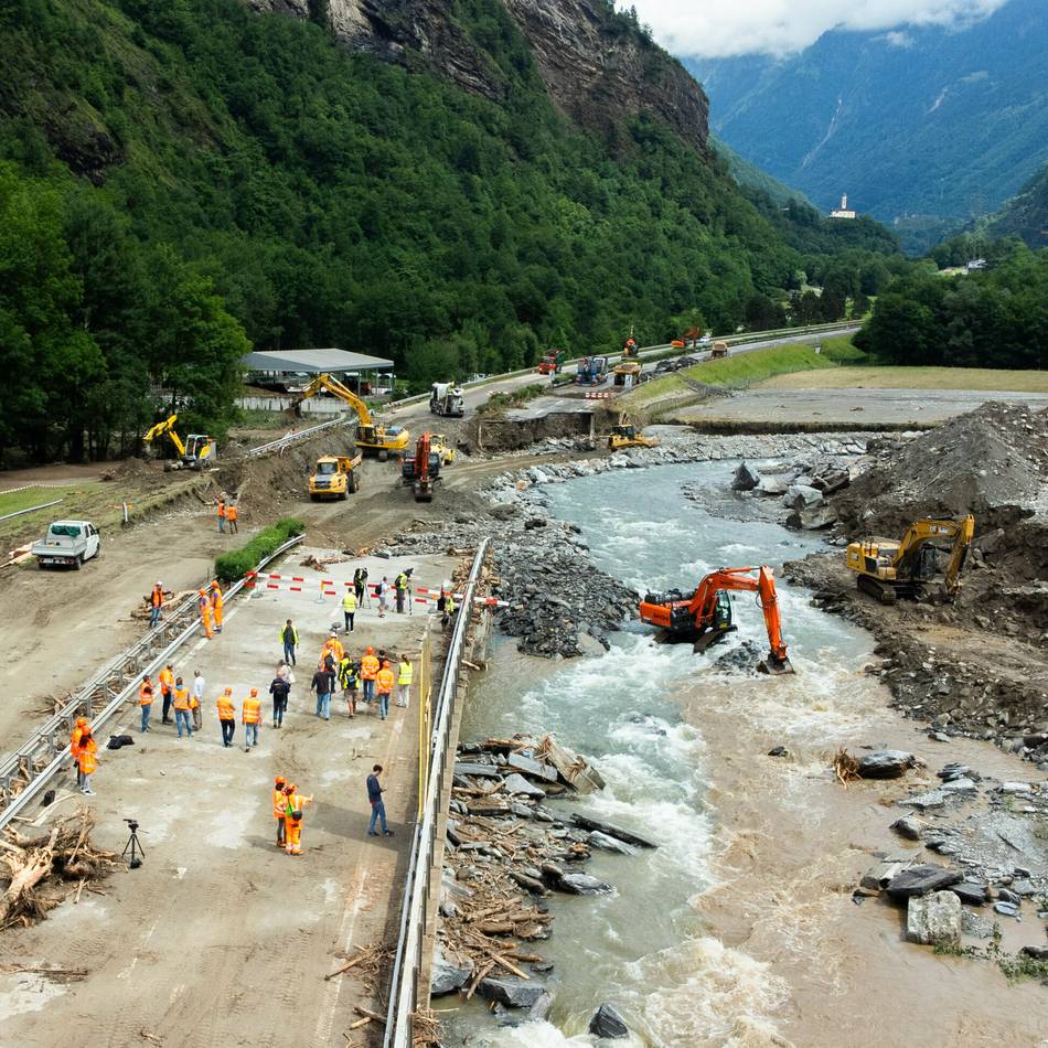 Millionenschaden Nach Unwetter Im Schweizer Misoxtal