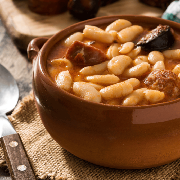 amazon, prepara una rica fabada asturiana con los ingredientes y receta de la abuela
