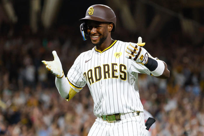 four padres advance to final phase of all-star game voting