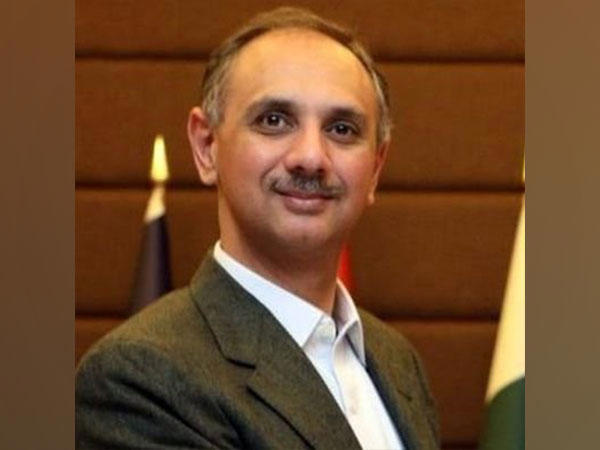 pakistan: omar ayub khan steps down as secretary-general of pakistan tehreek-e-insaf