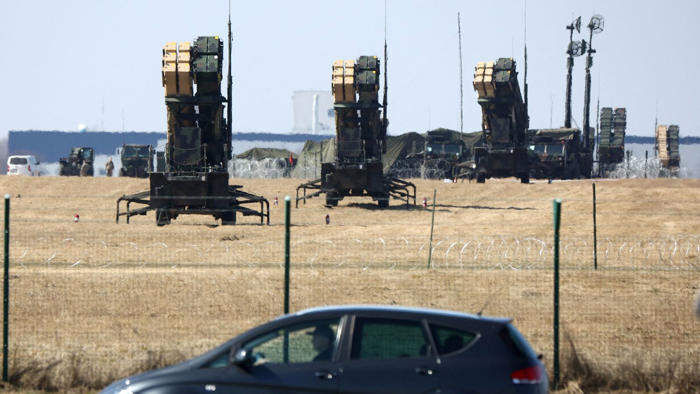 estados unidos considera la posibilidad de transferir los sistemas antimisiles patriot de israel a ucrania