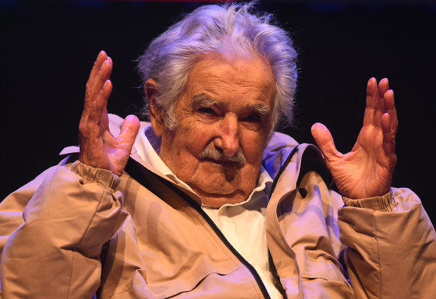 “todavía me falta la última jugada, ya van a ver”: mujica enigmático tras las internas