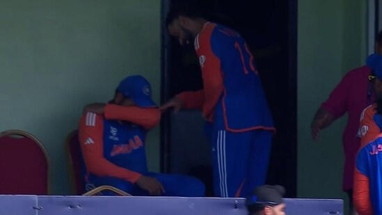 rohit sharma almost in tears in india dressing room, gets comforted by virat kohli; shastri sumps up emotional moment