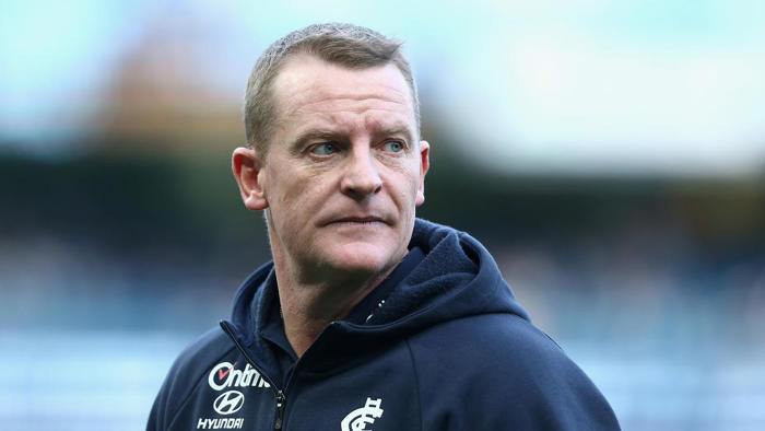 voss defends blues' walsh from 'ridiculous' commentary
