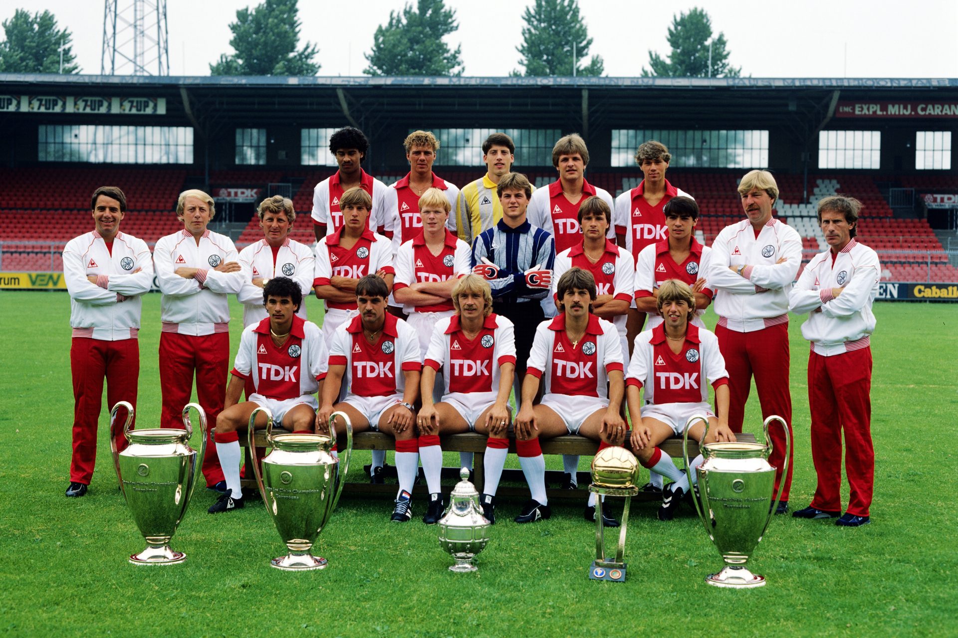 FCバルセロナに黄金時代をもたらしたフランク・ライカールト監督、いまはどこに？