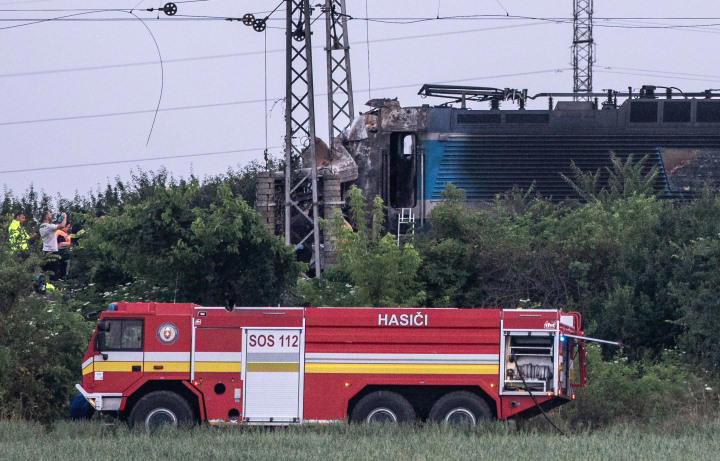 acidente ferroviário provoca sete mortos na eslováquia – novo balanço