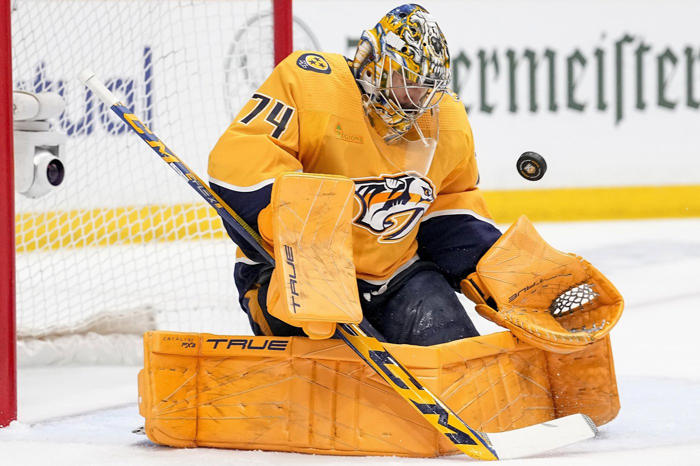 predators, franchise goalie juuse saros agree to terms on an 8-year contract, ap source says