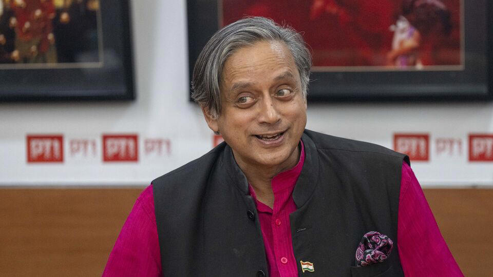 emergency undemocratic, but strictly within the boundaries of constitution: shashi tharoor