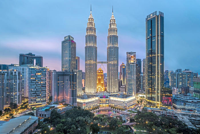 kl makes it into top 17 city skylines of the world