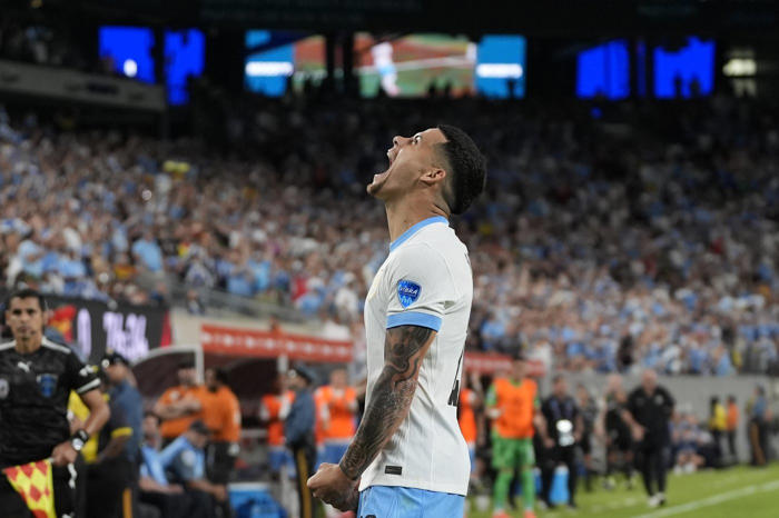 uruguay routs bolivia 5-0 at copa america as núñez scores in 7th straight game